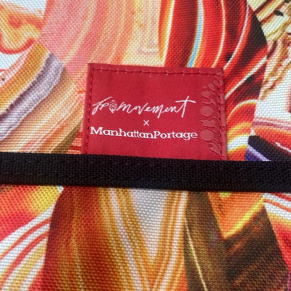FREE PEOPLE x MANHATTAN PORTAGE Messenger Bag - Picture 5 of 14